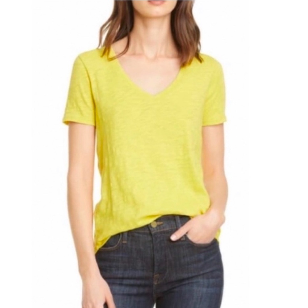 ATM Slub Jersey Classic V- Neck Tee Shirt in Canary.